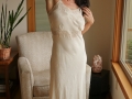 hotbabeinwhitedress